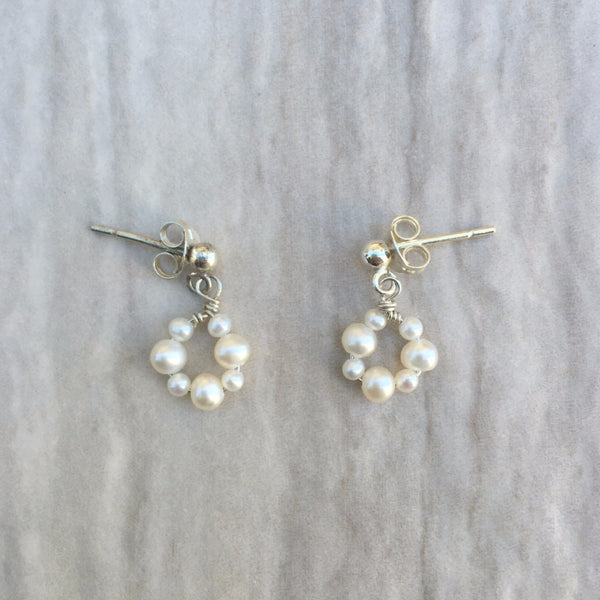 White Pearl Ohana Earrings E-2
