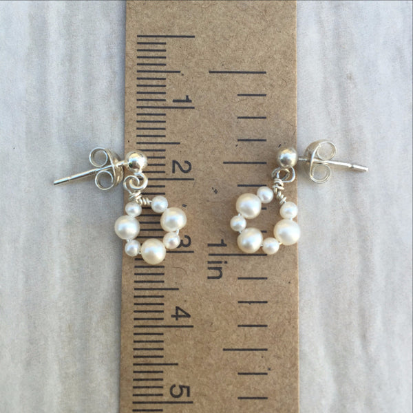 White Pearl Ohana Earrings E-2