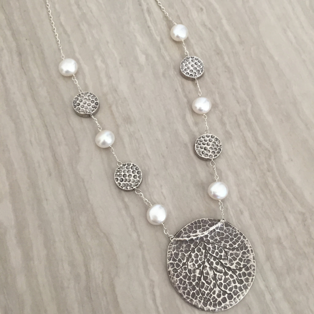 White Potato Pearl With Silver Pendant Necklace N-15