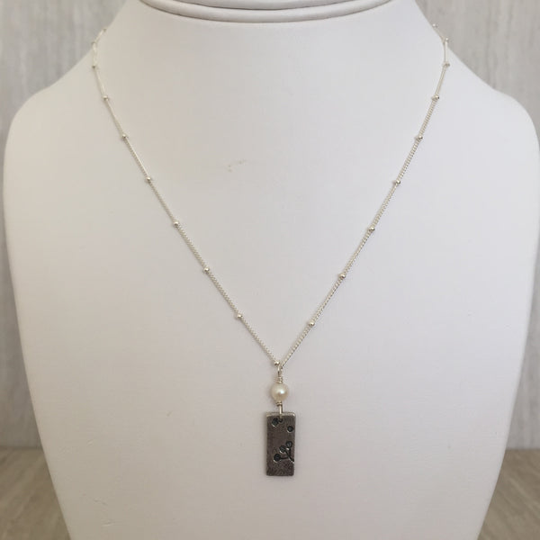 White Pearl with imprinted Silver Bar Necklace N-24