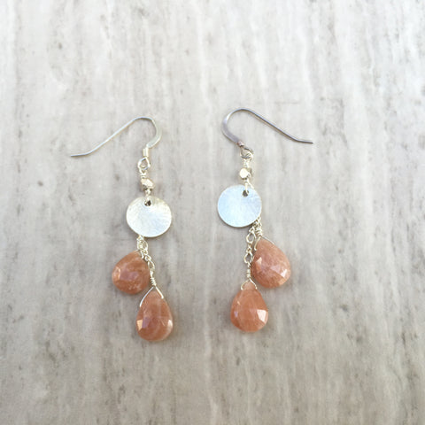 Sunstone Puffed Teardrop With Silver Circle Earrings E-17