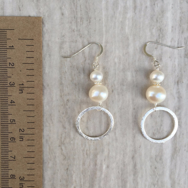 Potato-shaped White Pearls with Silver Ring Earrings E-19