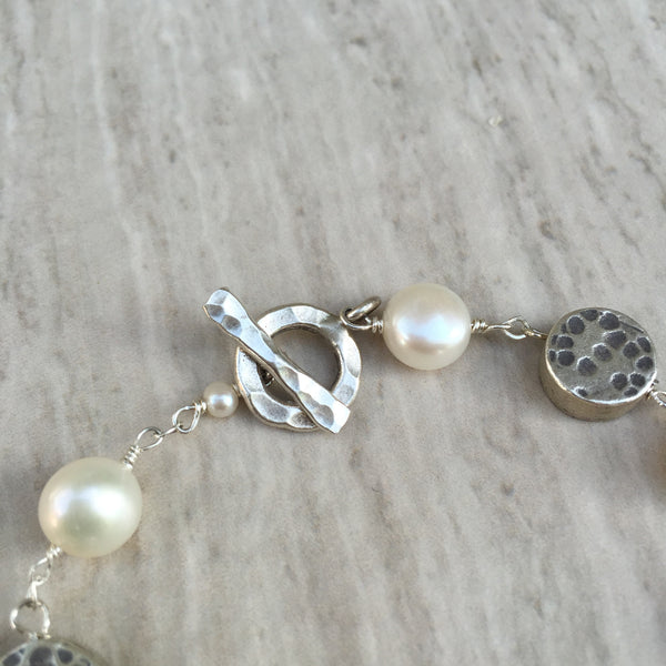 White Pearl With Puffed Silver Beads Bracelet B-2